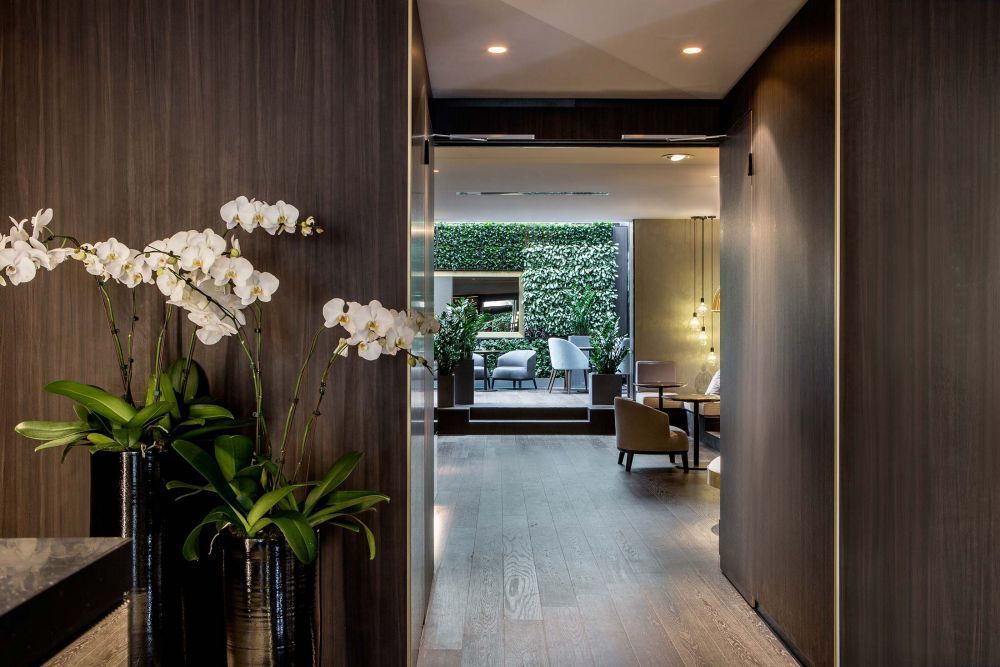 Le Parisis Hotel - Lounge